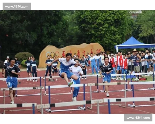 以田径赛场为舞台展现速度力量与拼搏精神的巅峰对决青春梦想的荣耀时刻 以田径赛场为舞台展现速度力量与拼搏精神的巅峰对决青春梦想的荣耀时刻
